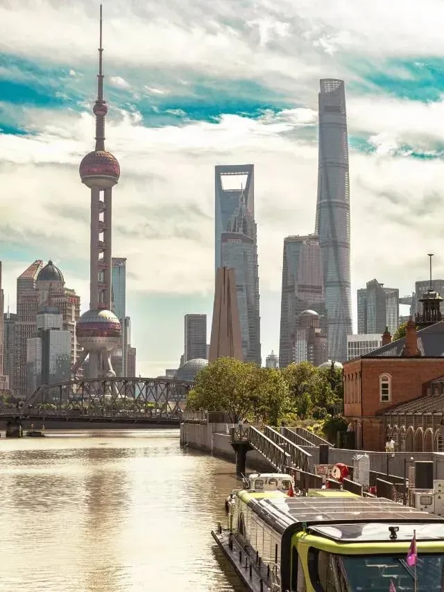 China-shanghai the bind