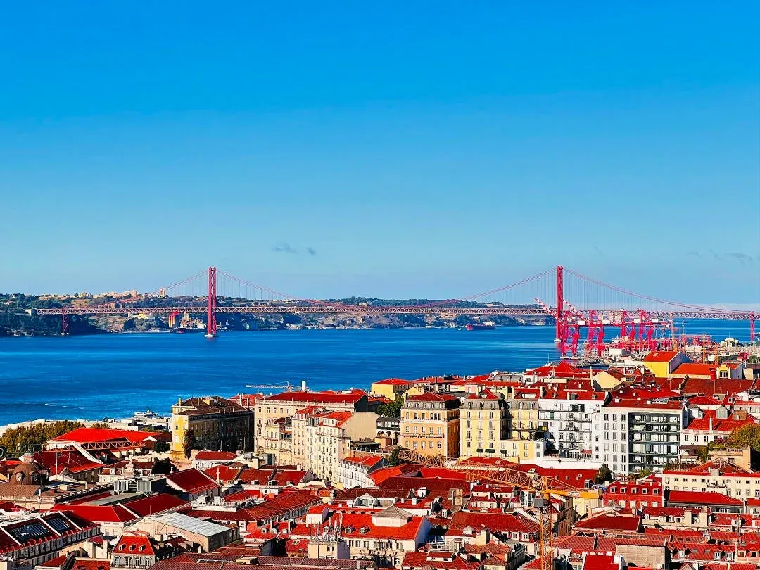 Portugal-lisbon 4.25 bridge