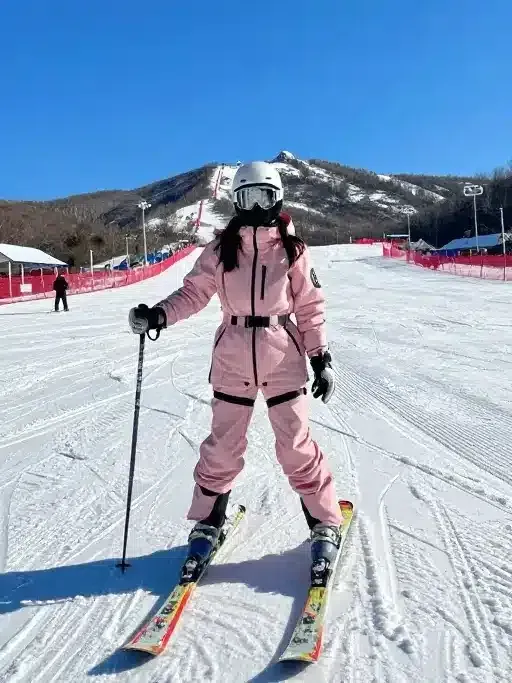 skiing gear - songhua lake ski resort