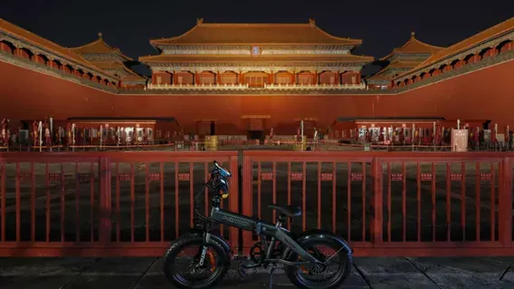 Beijing Cycling City Walk with Guide: Palace Museum and Central Axis in Beijing