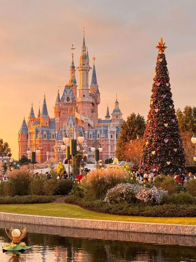 Shanghai Disney - China