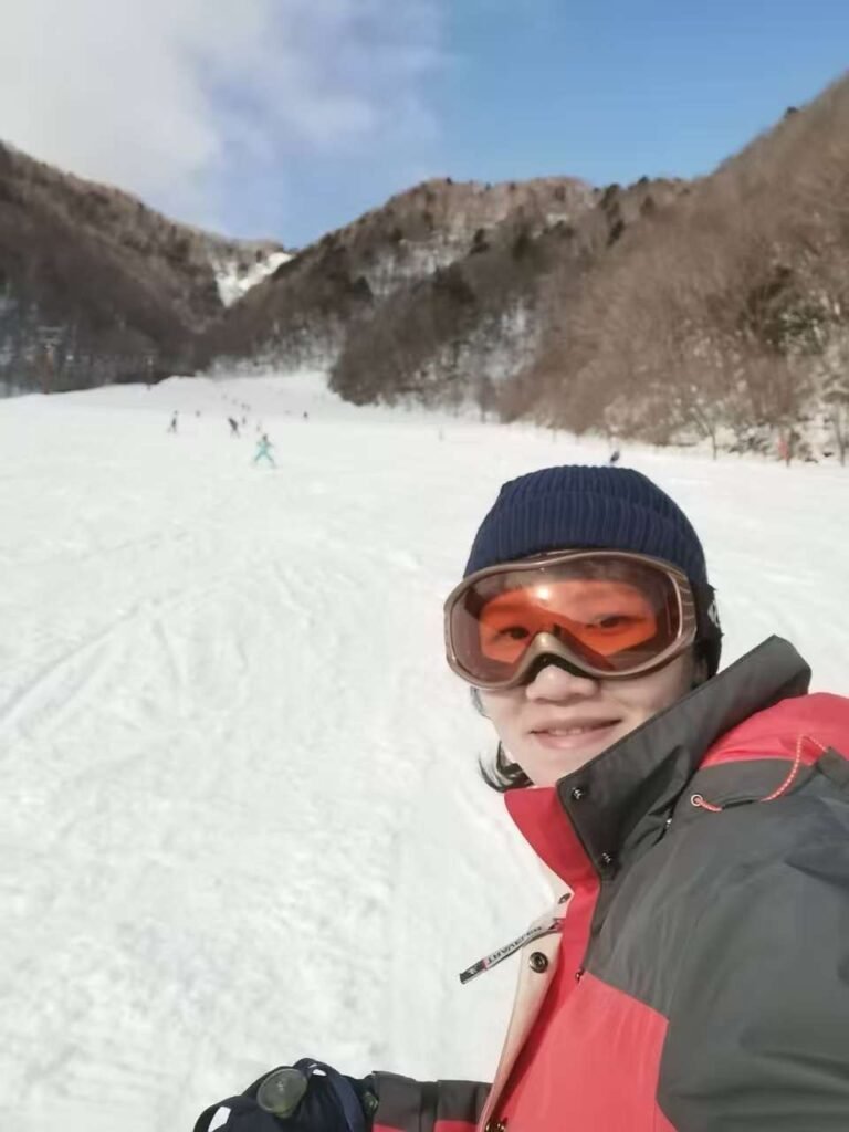 Chelsea Skiing in Japan